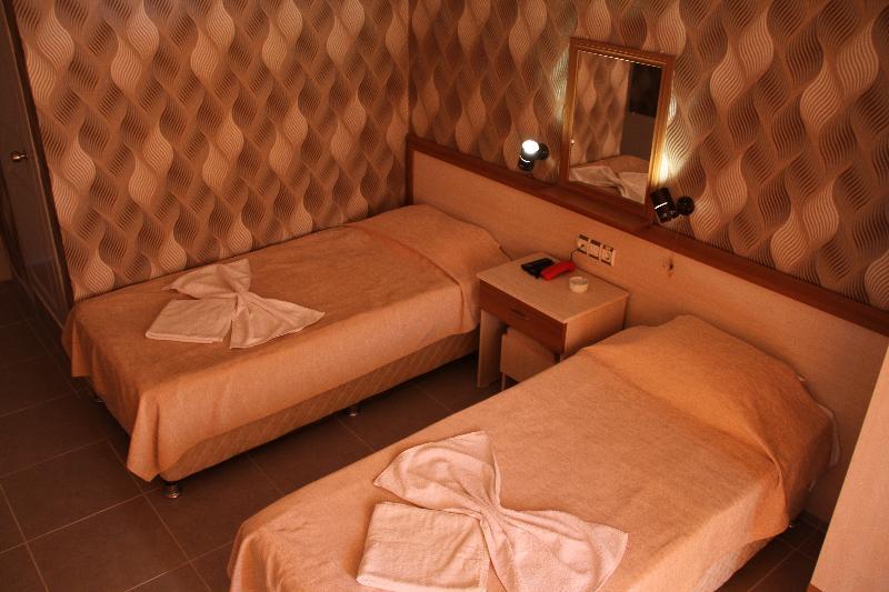Saturn Hotel Kusadası Exteriör bild