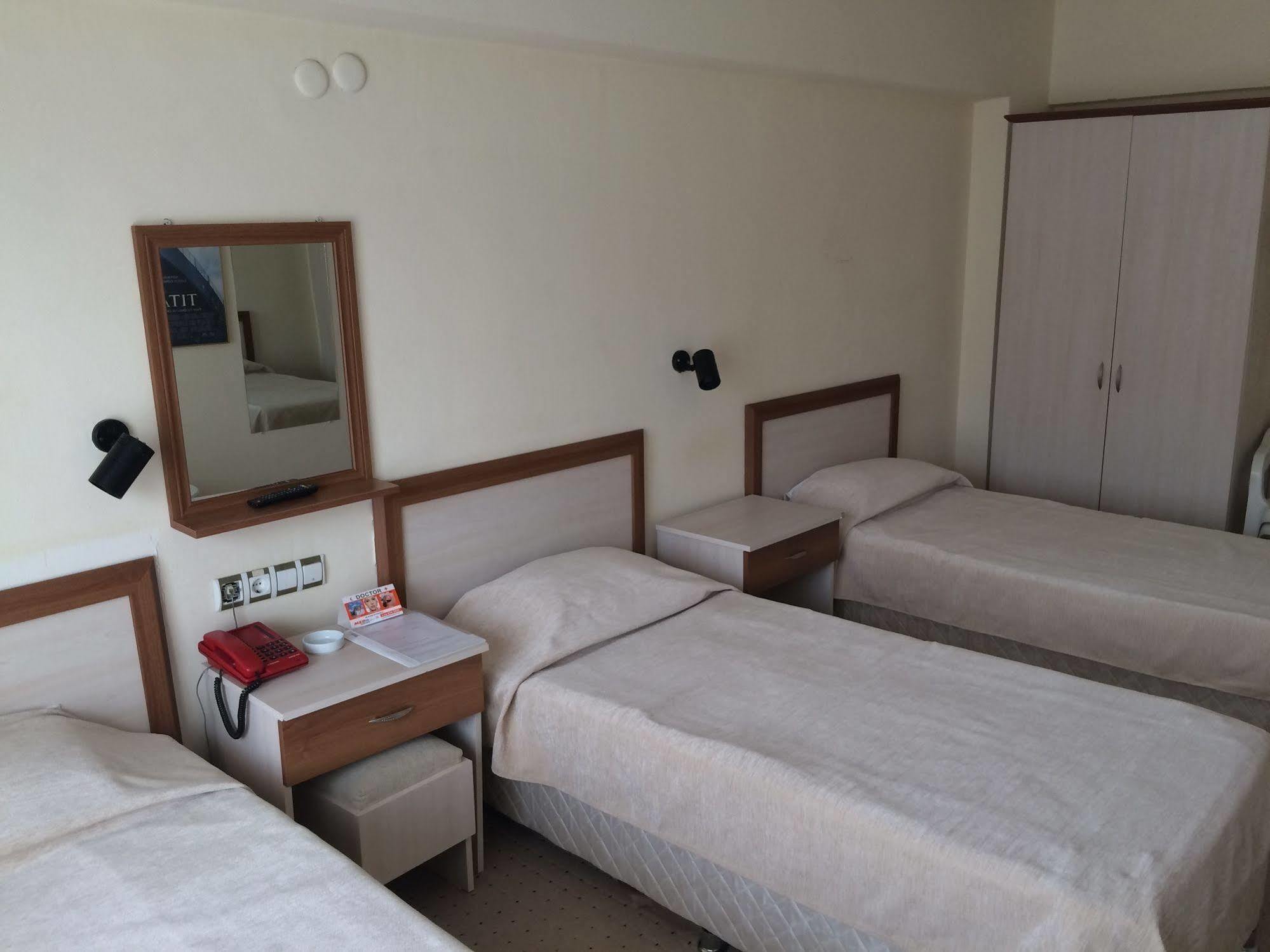 Saturn Hotel Kusadası Exteriör bild