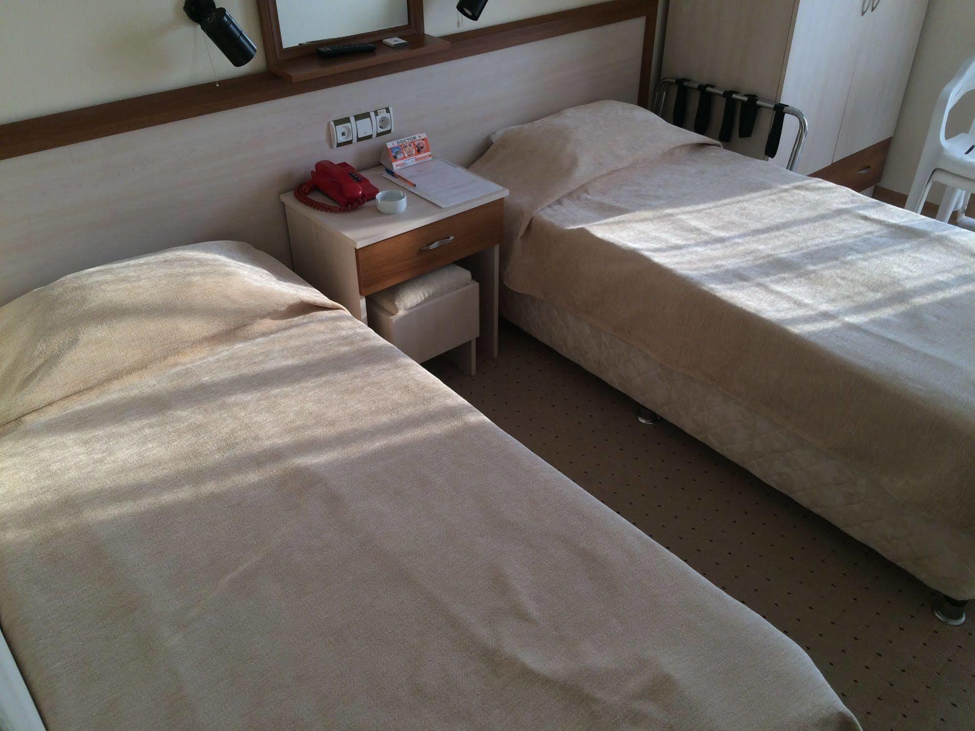 Saturn Hotel Kusadası Exteriör bild