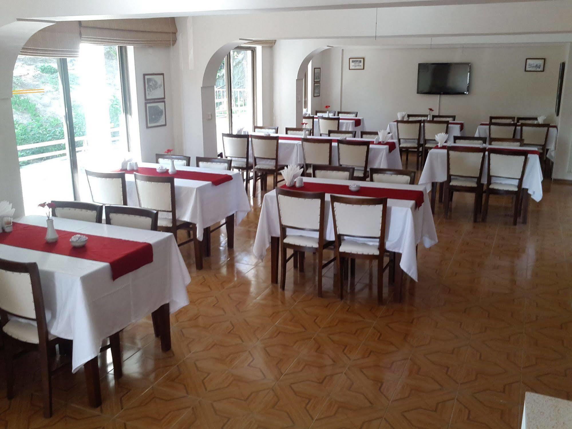 Saturn Hotel Kusadası Exteriör bild